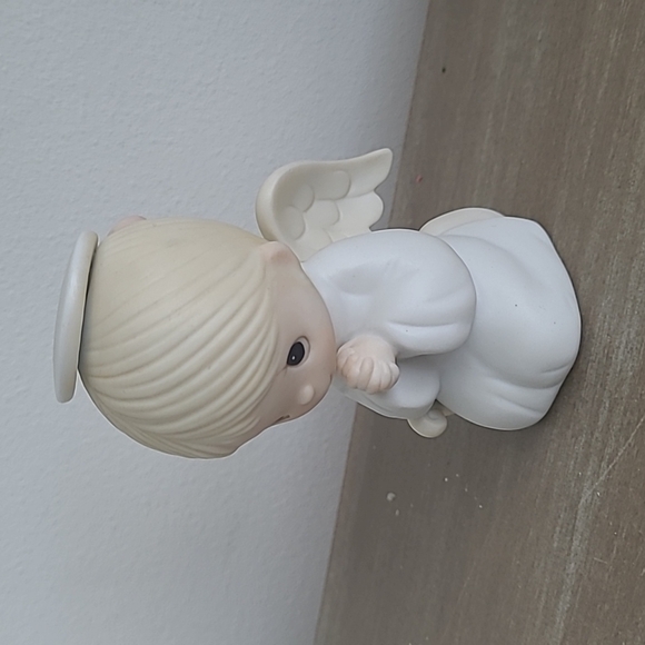 Vintage Precious Moments Figurine 1980 Isn't He Wonderfull? E-5640 - Picture 3 of 8